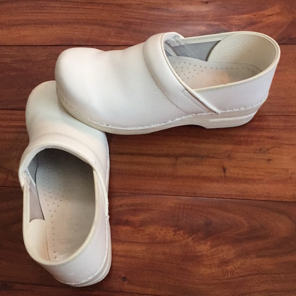 Women’s White Dansko Clogs Size 40
